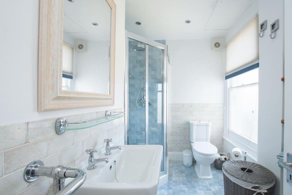 Stunning Large Victorian Maisonette With Sea View 迪尔 外观 照片