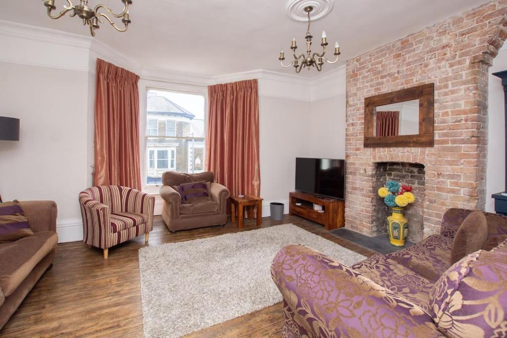 Stunning Large Victorian Maisonette With Sea View 迪尔 外观 照片