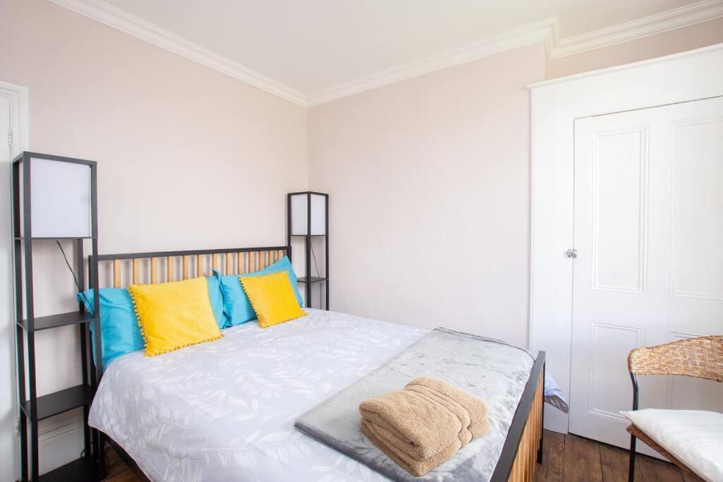 Stunning Large Victorian Maisonette With Sea View 迪尔 外观 照片